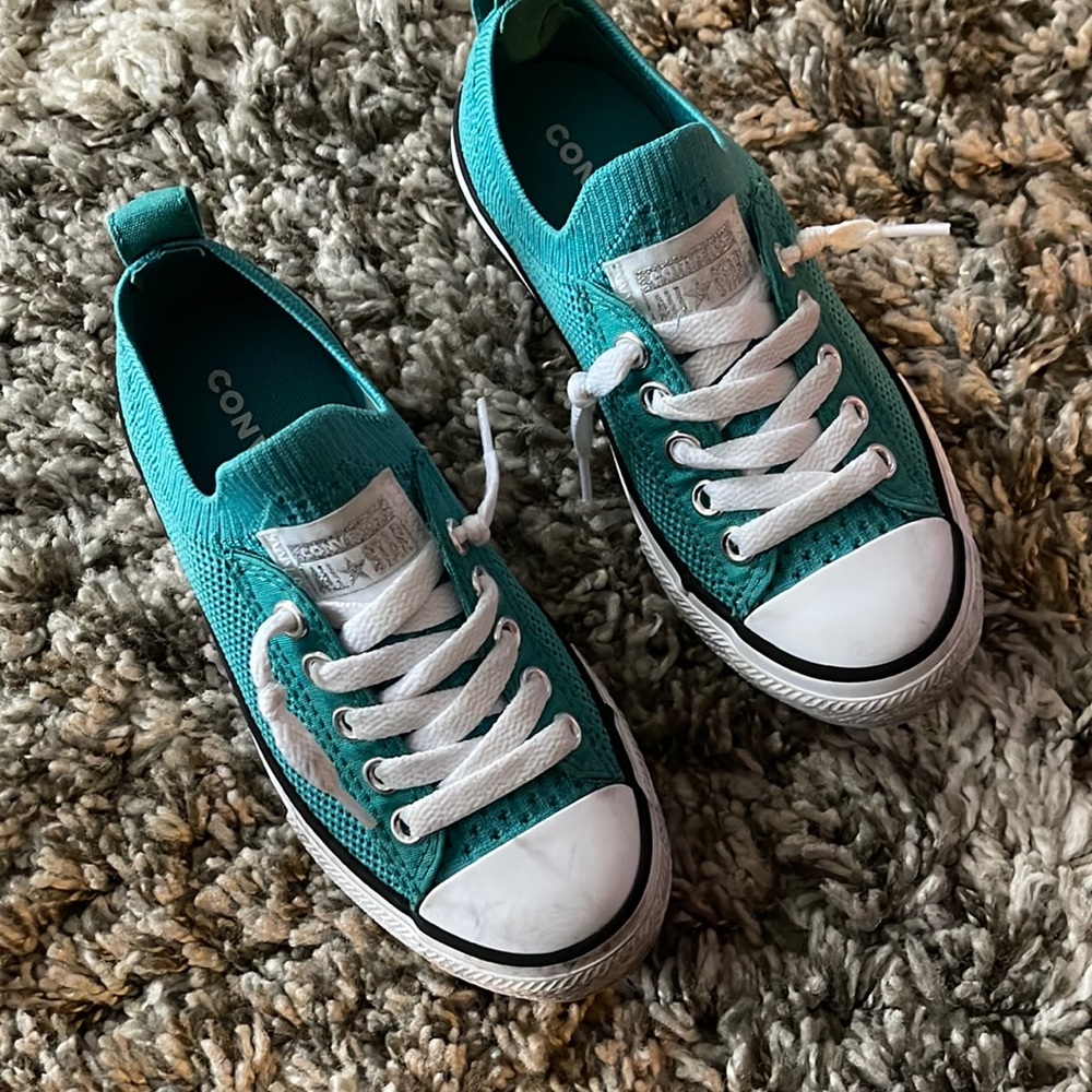 Toddler girl converse